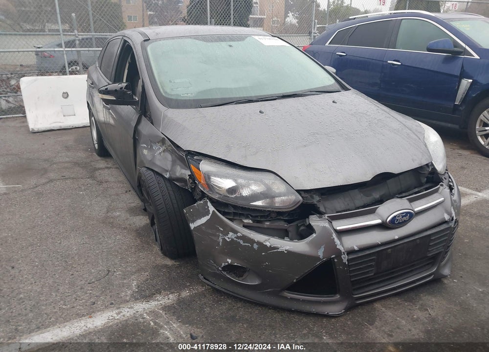 2014 FORD FOCUS SE VIN: 1FADP3F27EL413746