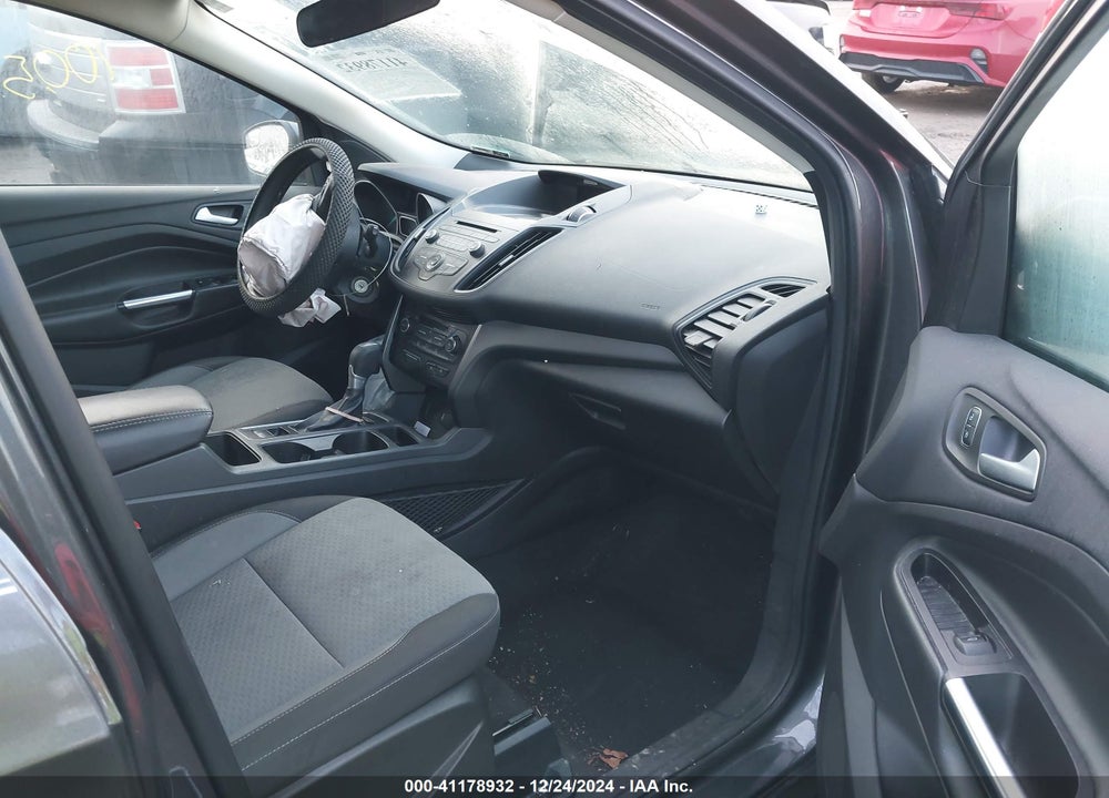 2017 FORD ESCAPE VIN: 1FMCU0GDXHUB99715