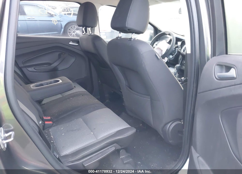 2017 FORD ESCAPE VIN: 1FMCU0GDXHUB99715