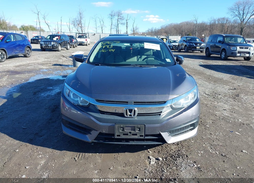 2018 HONDA CIVIC VIN: 19XFC2E56JE015323