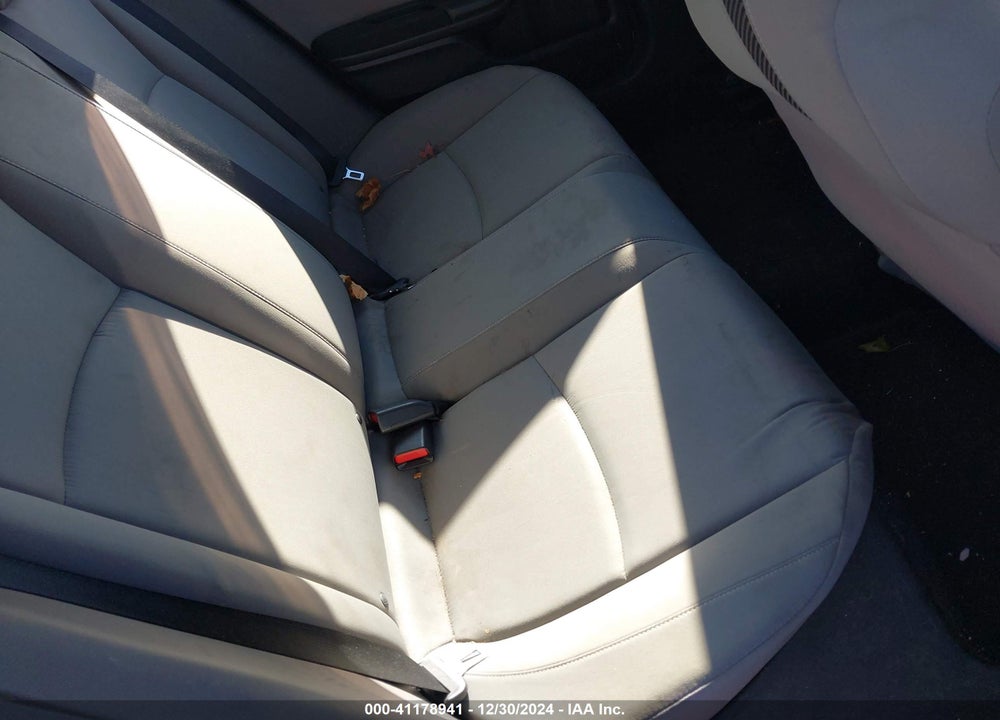 2018 HONDA CIVIC VIN: 19XFC2E56JE015323