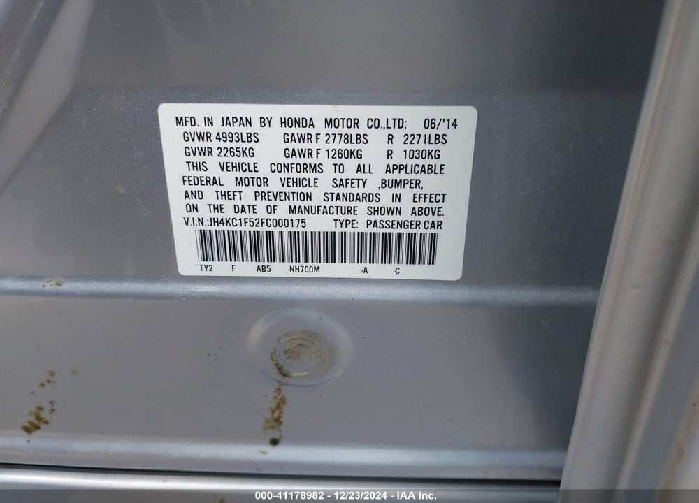2015 ACURA RLX VIN: JH4KC1F52FC000175