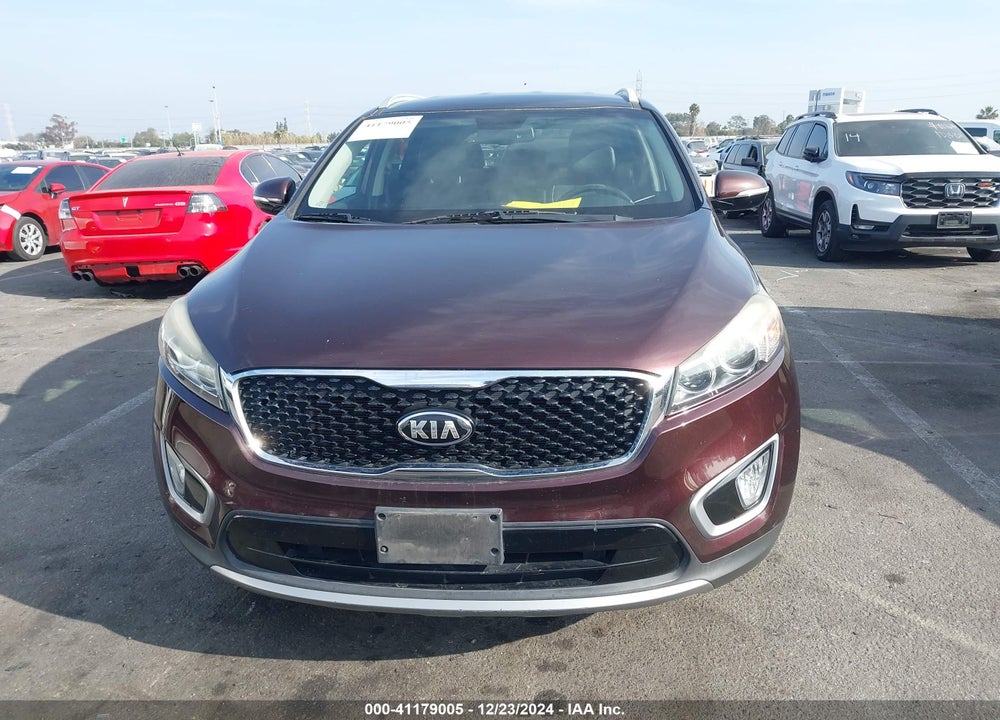 2016 KIA SORENTO 3.3L EX VIN: 5XYPH4A52GG072069