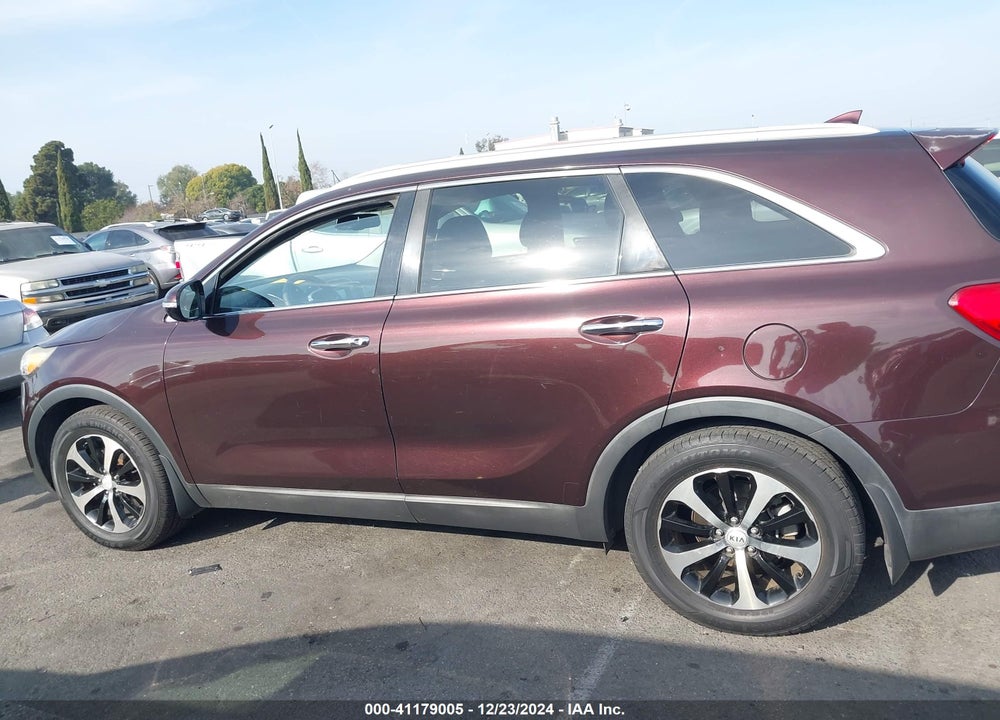 2016 KIA SORENTO 3.3L EX VIN: 5XYPH4A52GG072069