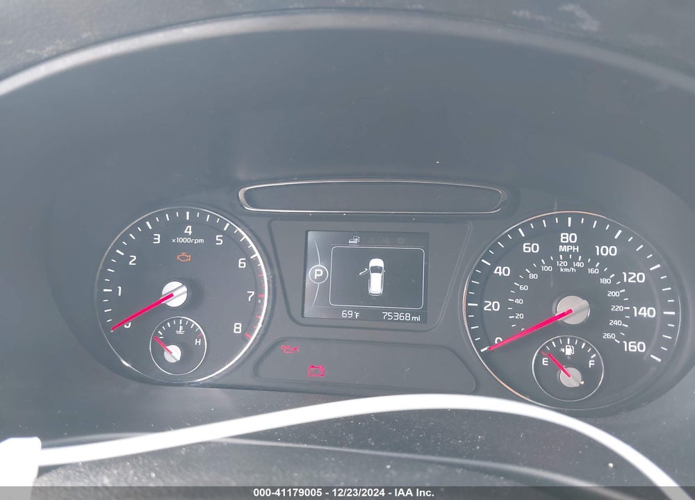 2016 KIA SORENTO 3.3L EX VIN: 5XYPH4A52GG072069