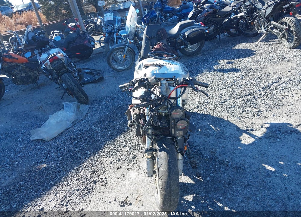 1999 HONDA CBR900 RR VIN: JH2SC3303XM301188