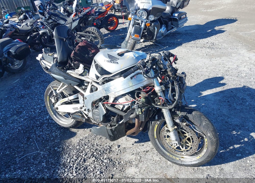 1999 HONDA CBR900 RR VIN: JH2SC3303XM301188