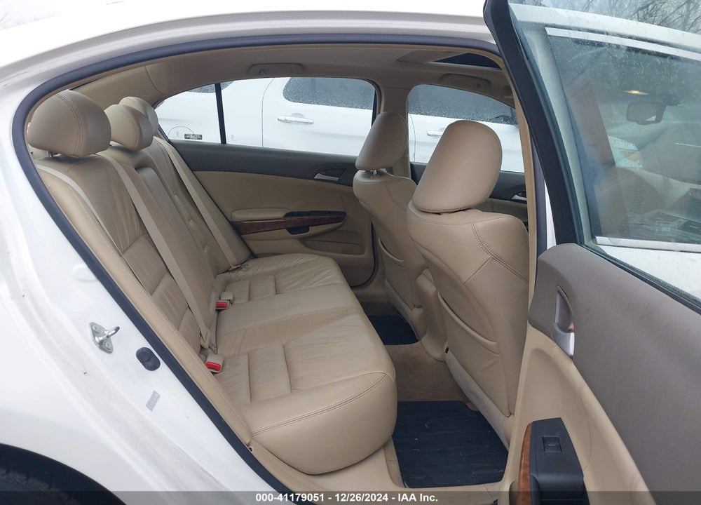 2009 HONDA ACCORD 2.4 EX-L VIN: 1HGCP268X9A040483