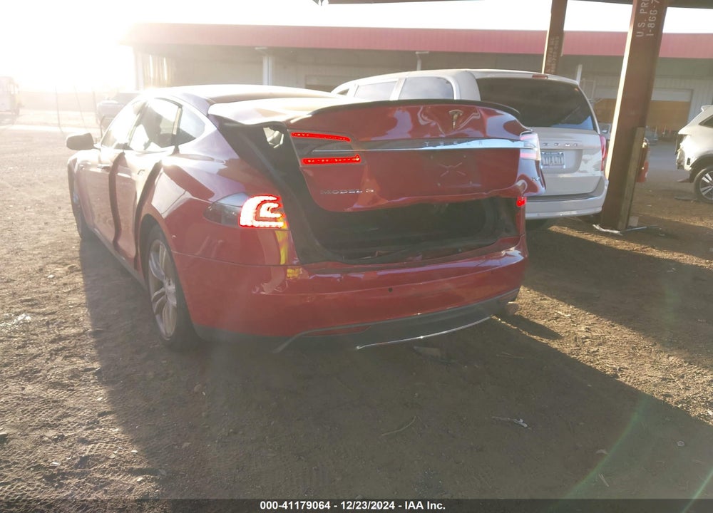 2014 TESLA MODEL S P85 VIN: 5YJSA1H19EFP54788