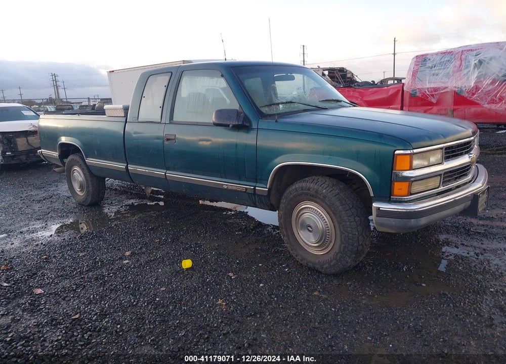 1996 CHEVROLET GMT-400 C2500 VIN: 1GCGC29R2TE236191