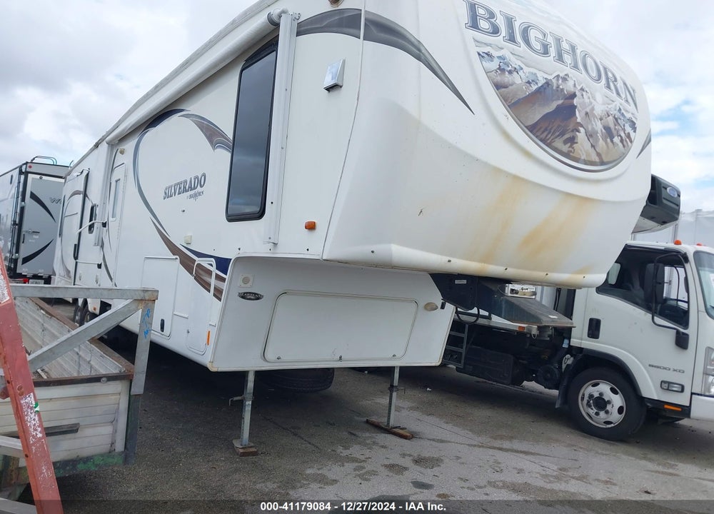 2012 HEARTLAND RV BIGHORN TRAVEL TRAILER VIN: 5SFBG3729CE243744