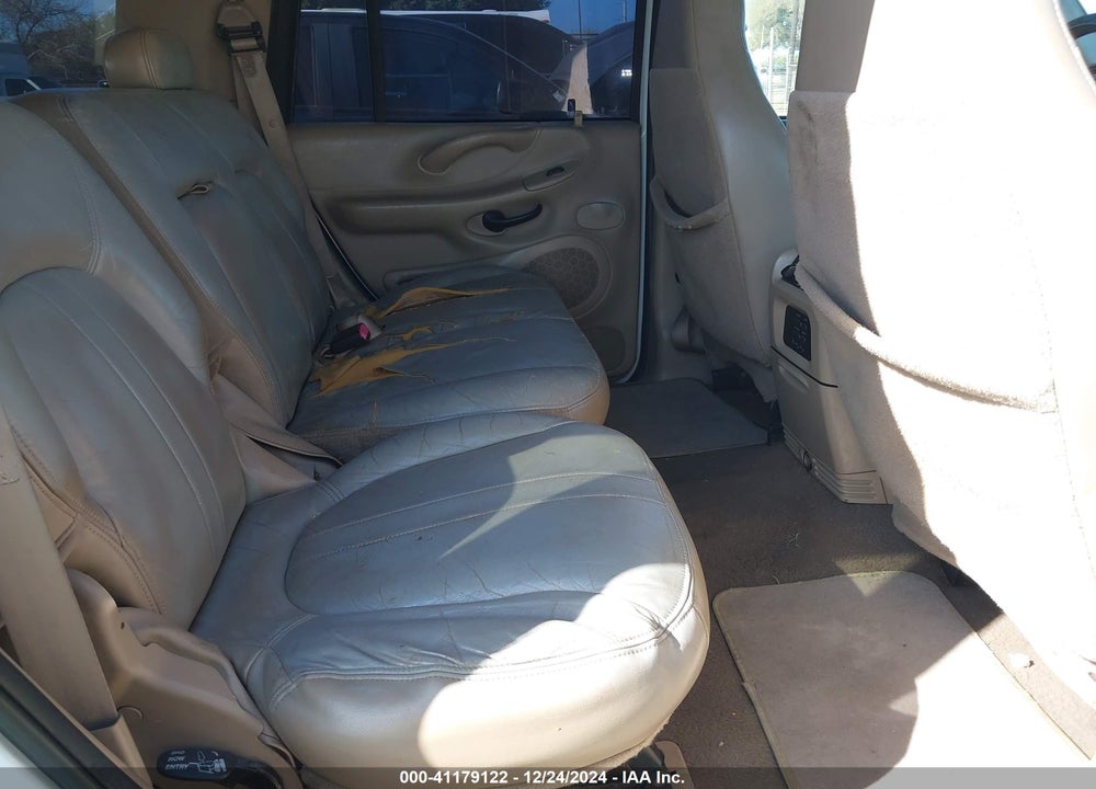 2001 FORD EXPEDITION EDDIE BAUER VIN: 1FMRU17W41LB13781