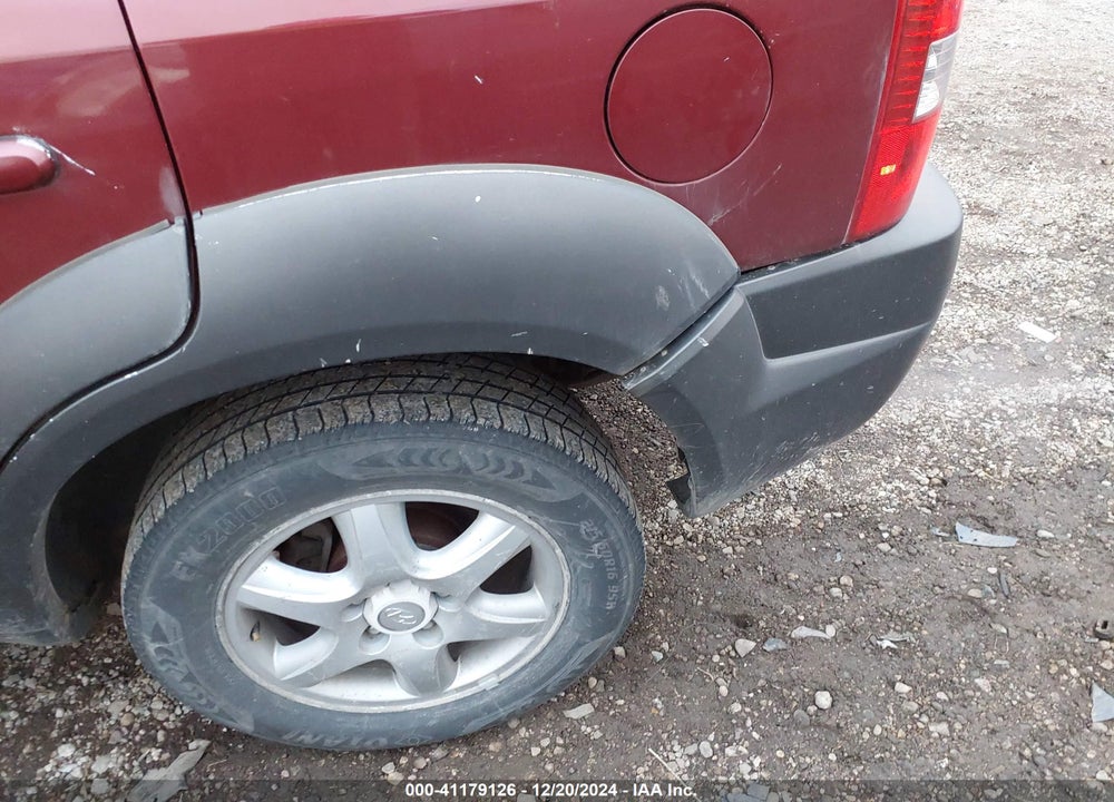 2005 HYUNDAI TUCSON GLS/LX VIN: KM8JN12D45U096271