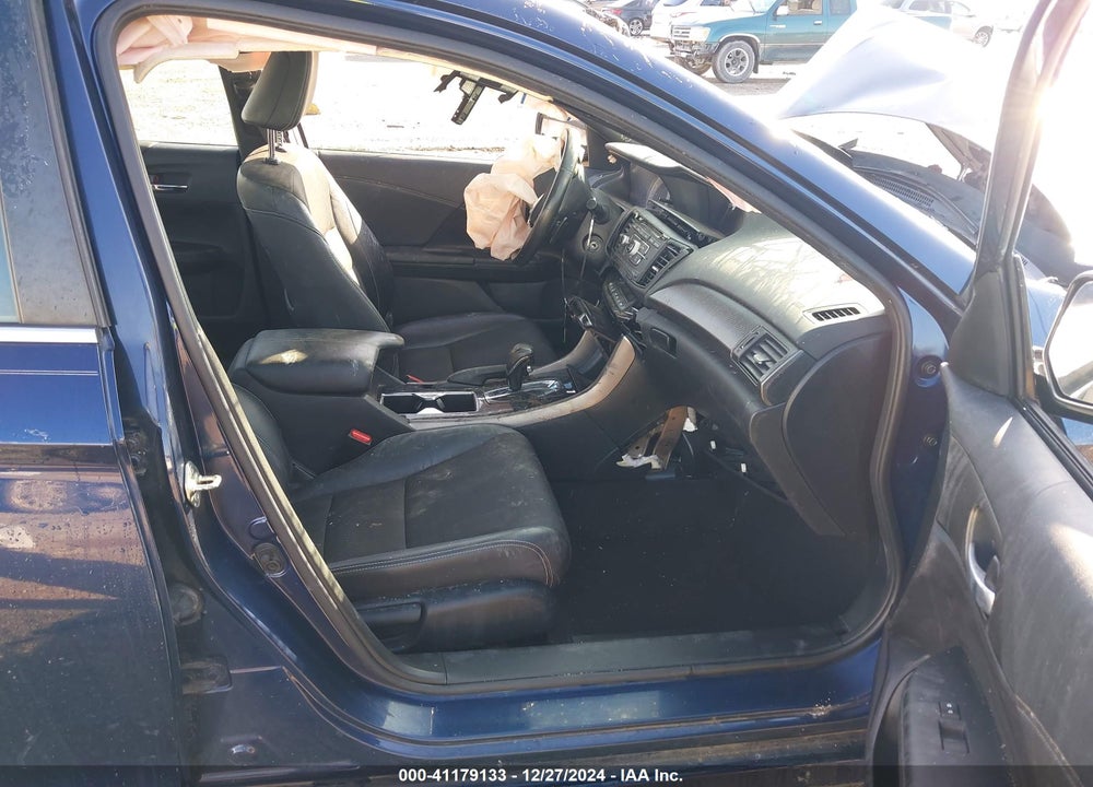 2017 HONDA ACCORD SPORT VIN: 1HGCR2F57HA235925