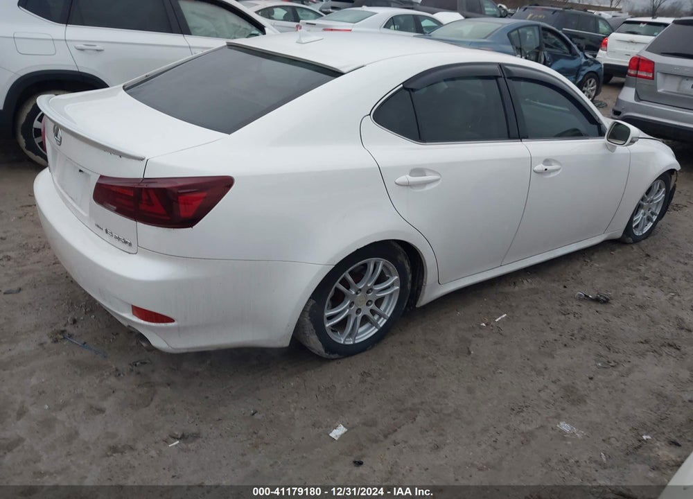 2009 LEXUS IS 250 VIN: JTHCK262295032040