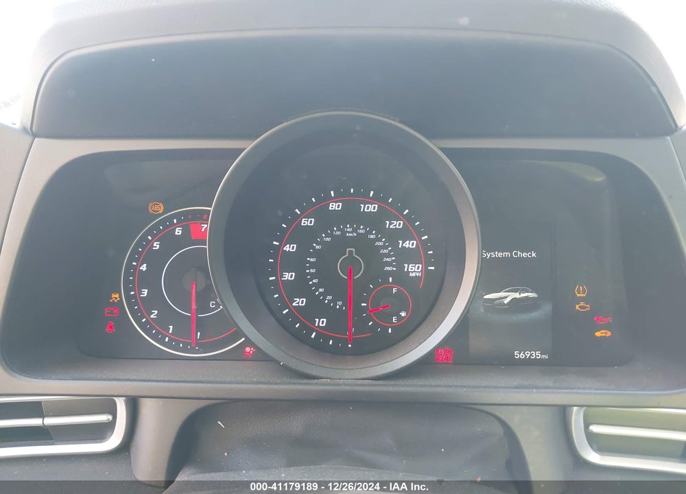 2021 HYUNDAI ELANTRA VIN: KMHLM4AG8MU209596