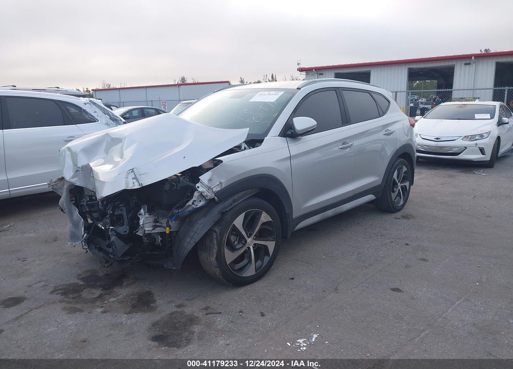2018 HYUNDAI TUCSON SPORT VIN: KM8J33AL0JU716716
