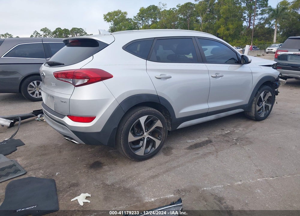 2018 HYUNDAI TUCSON SPORT VIN: KM8J33AL0JU716716