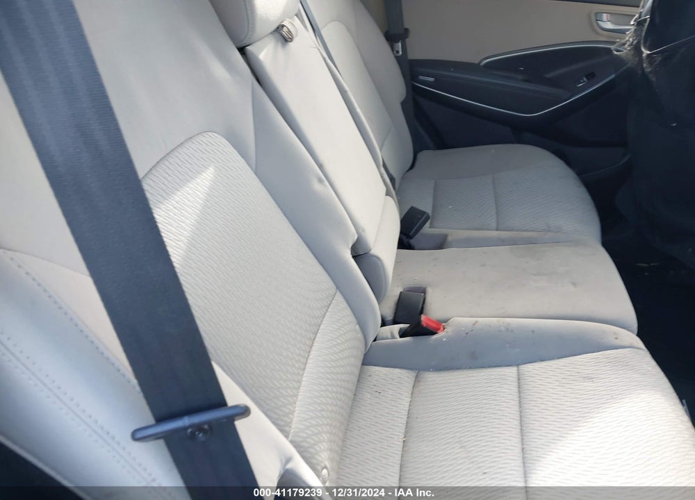 2017 HYUNDAI SANTA FE SPORT 2.4L VIN: 5NMZTDLB6HH020185