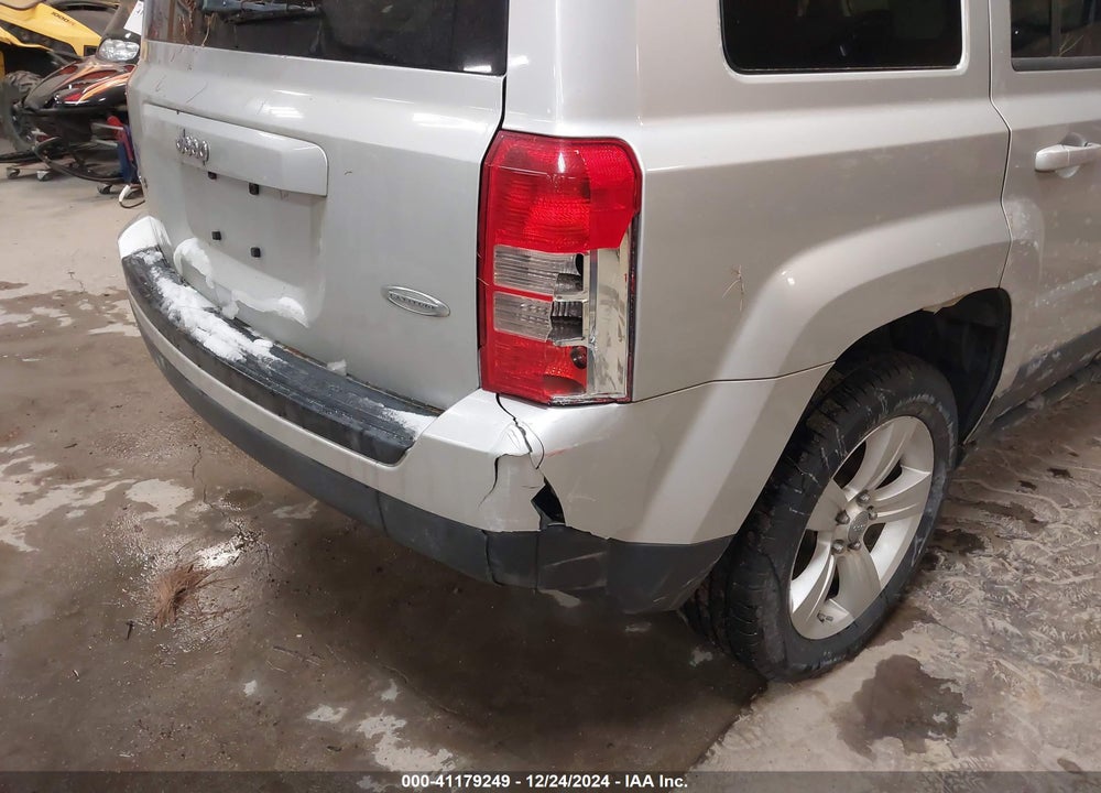 2012 JEEP PATRIOT LATITUDE VIN: 1C4NJRFB5CD568094