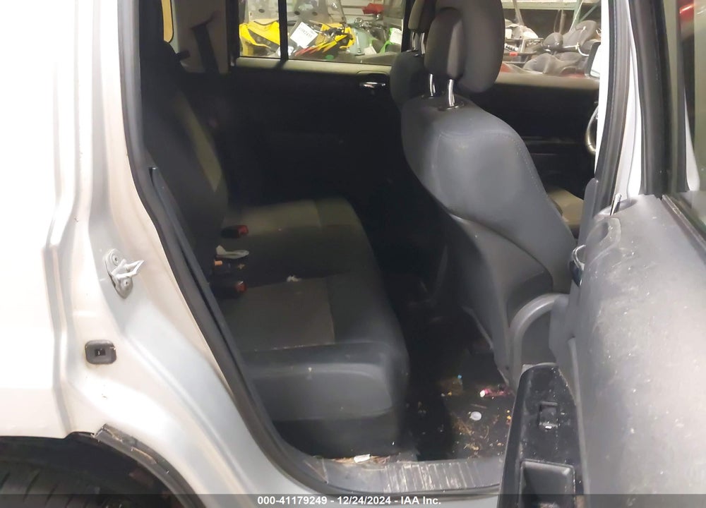 2012 JEEP PATRIOT LATITUDE VIN: 1C4NJRFB5CD568094