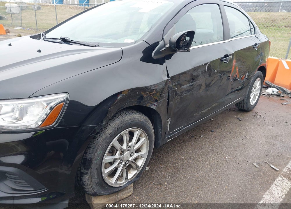2020 CHEVROLET SONIC VIN: 1G1JD5SB4L4115565