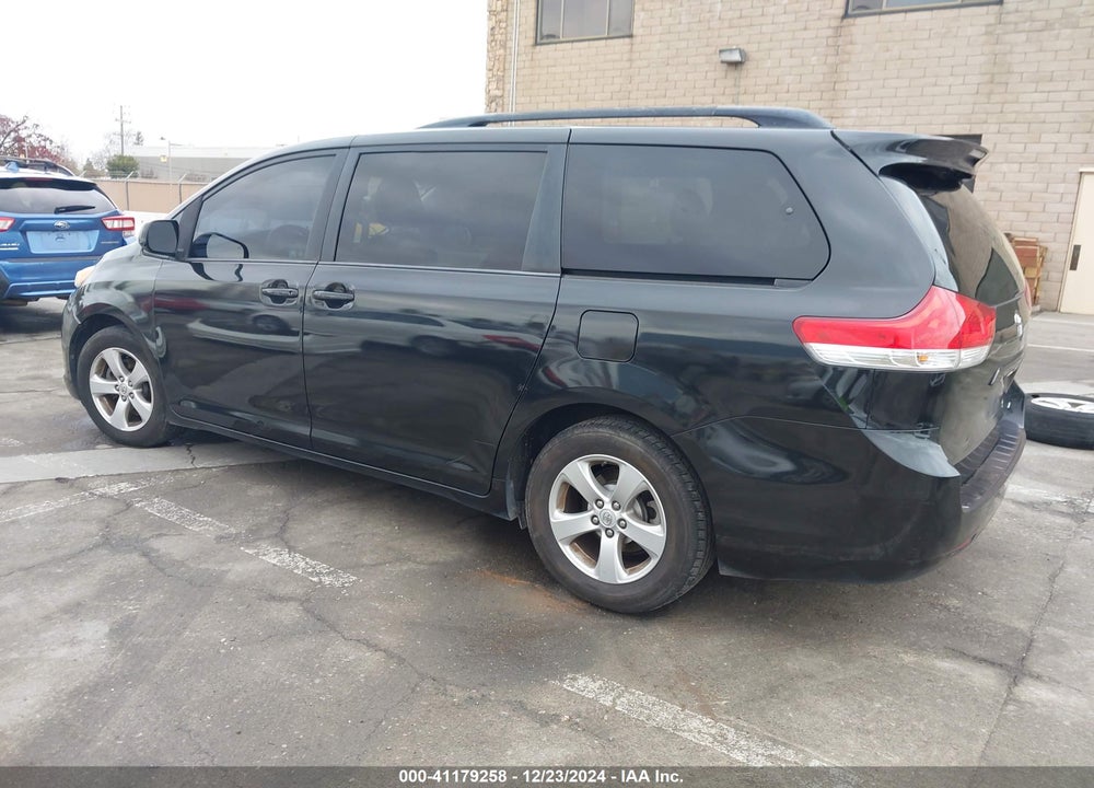 2013 TOYOTA SIENNA VIN: 5TDKK3DC7DS324056