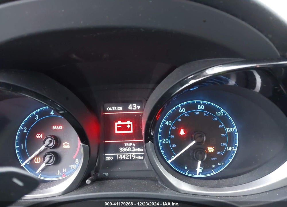 2015 TOYOTA COROLLA VIN: 2T1BURHE9FC376213