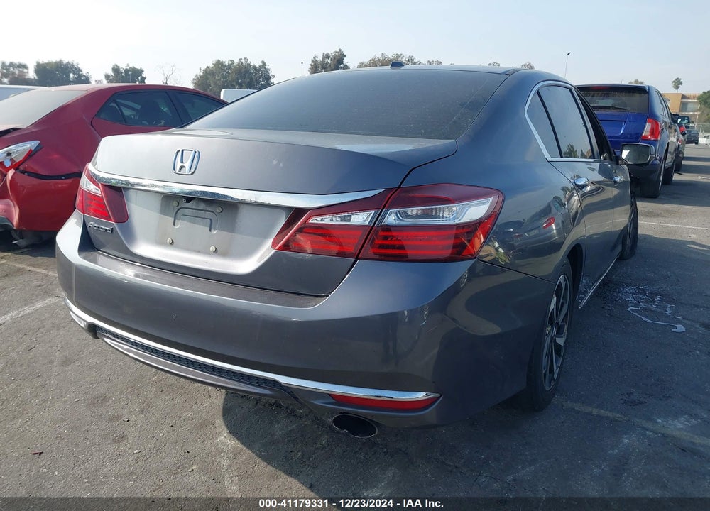 2017 HONDA ACCORD EX-L VIN: 1HGCR2F87HA029871