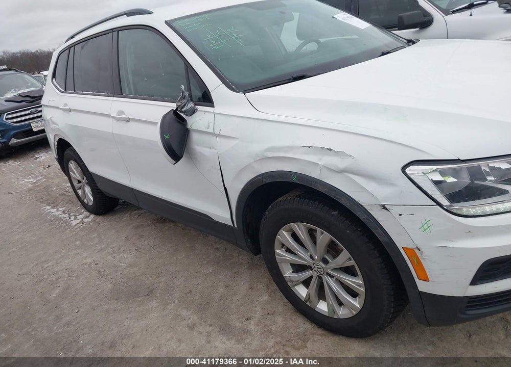 2018 VOLKSWAGEN TIGUAN 2.0T S VIN: 3VV1B7AX1JM088107