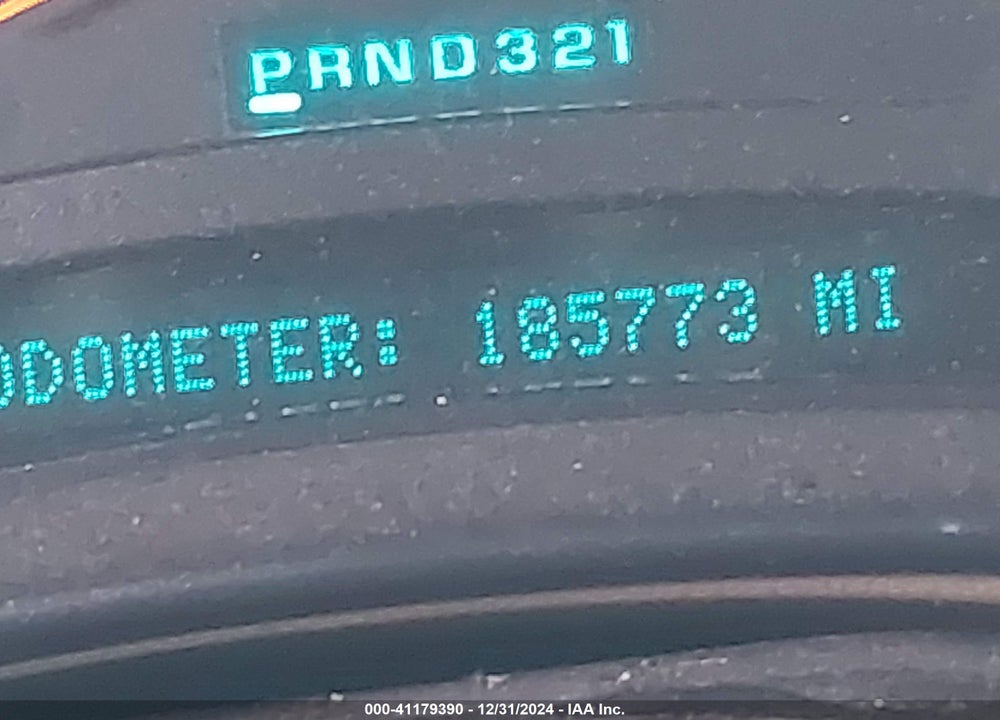 2004 GMC YUKON SLE VIN: 1GKEK13Z24R209617