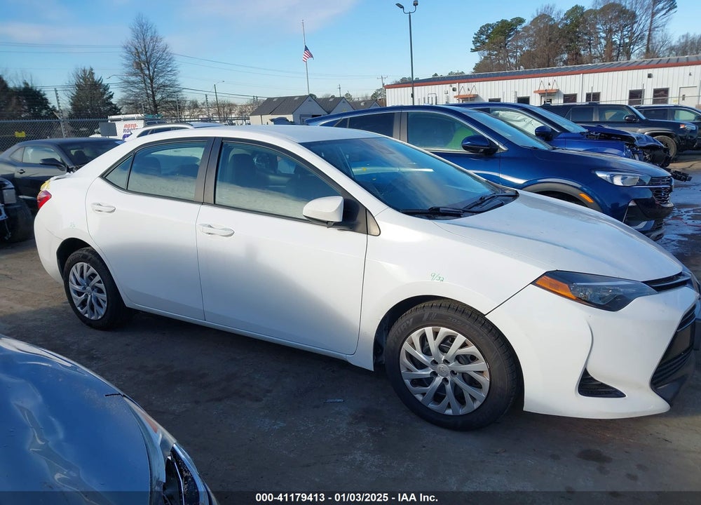 2018 TOYOTA COROLLA L/LE/XLE/SE/XSE VIN: 2T1BURHE0JC117960