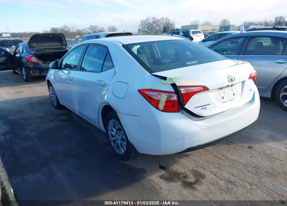 2018 TOYOTA COROLLA L/LE/XLE/SE/XSE VIN: 2T1BURHE0JC117960