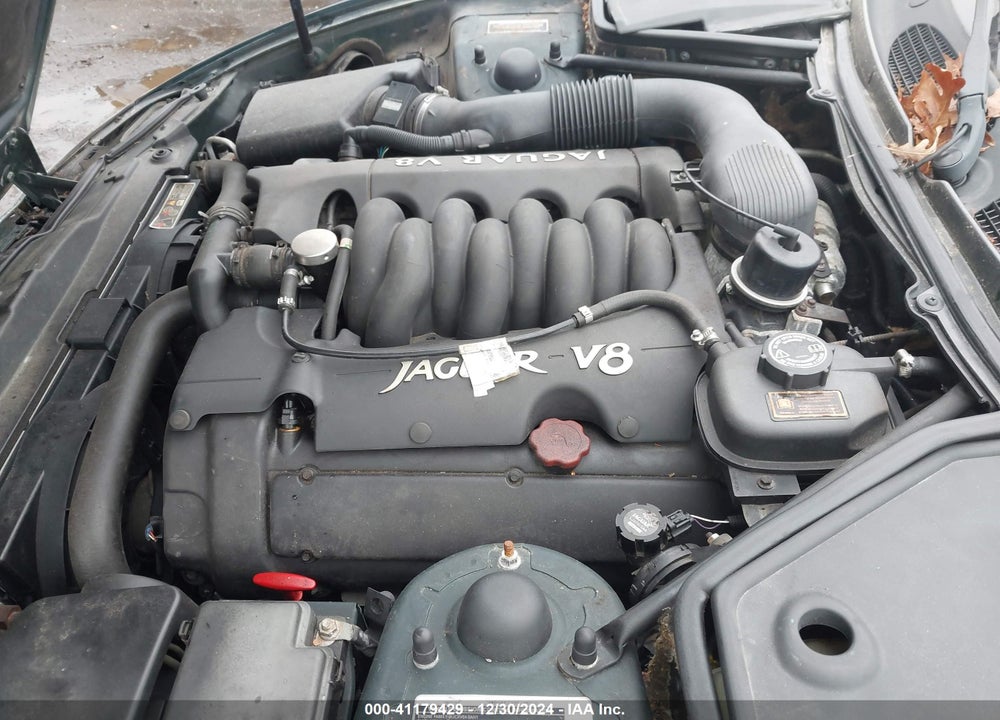 1998 JAGUAR XK8 VIN: SAJGX2249WC020357