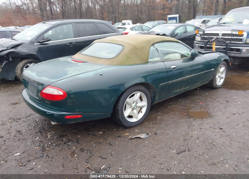 1998 JAGUAR XK8 VIN: SAJGX2249WC020357