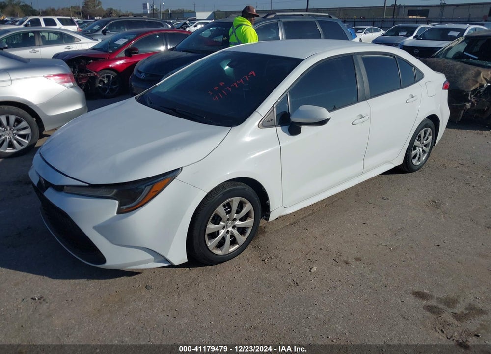 2020 TOYOTA COROLLA LE VIN: 5YFEPRAE2LP042647