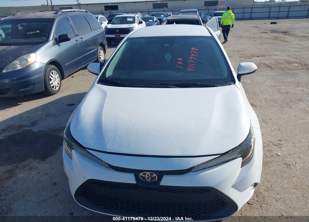 2020 TOYOTA COROLLA LE VIN: 5YFEPRAE2LP042647