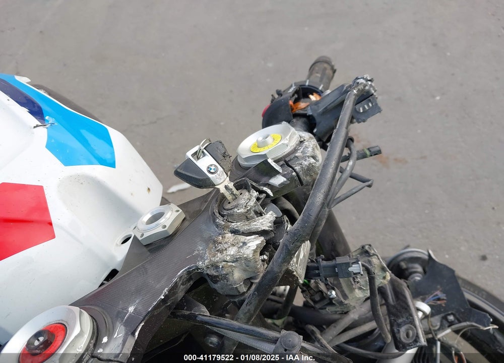 2022 BMW M 1000 RR VIN: WB10E7307N6F85850