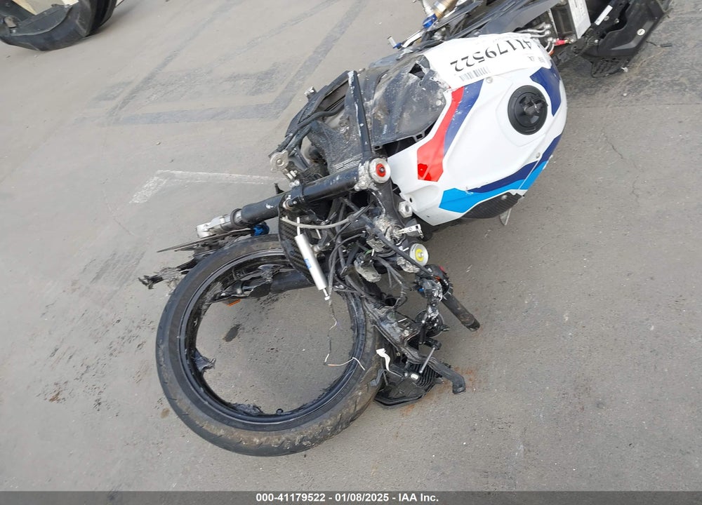 2022 BMW M 1000 RR VIN: WB10E7307N6F85850