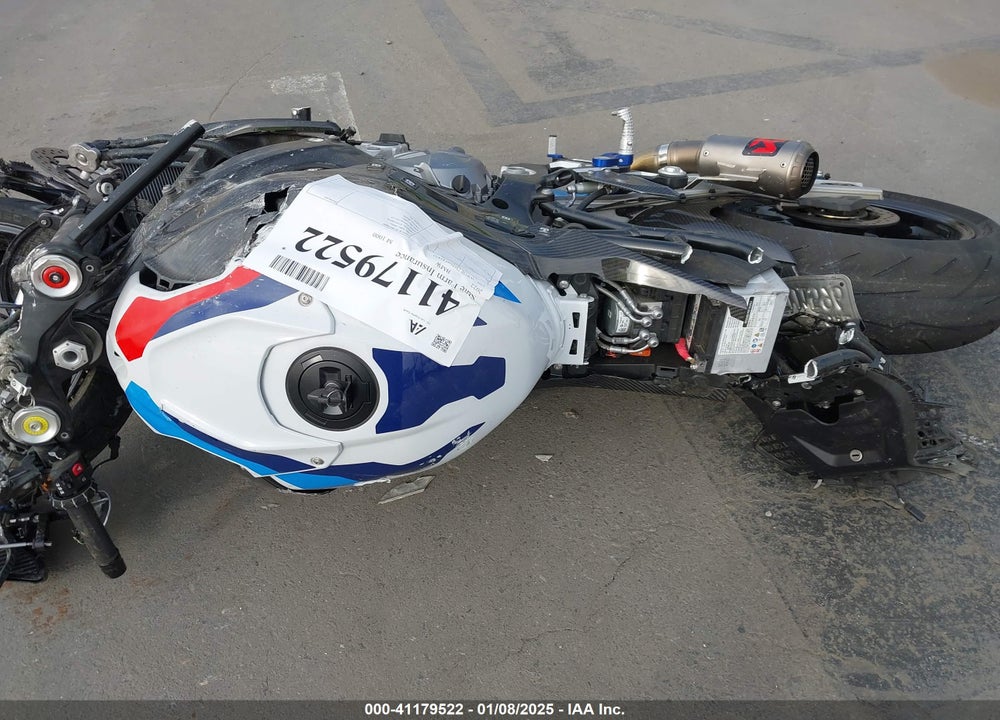2022 BMW M 1000 RR VIN: WB10E7307N6F85850