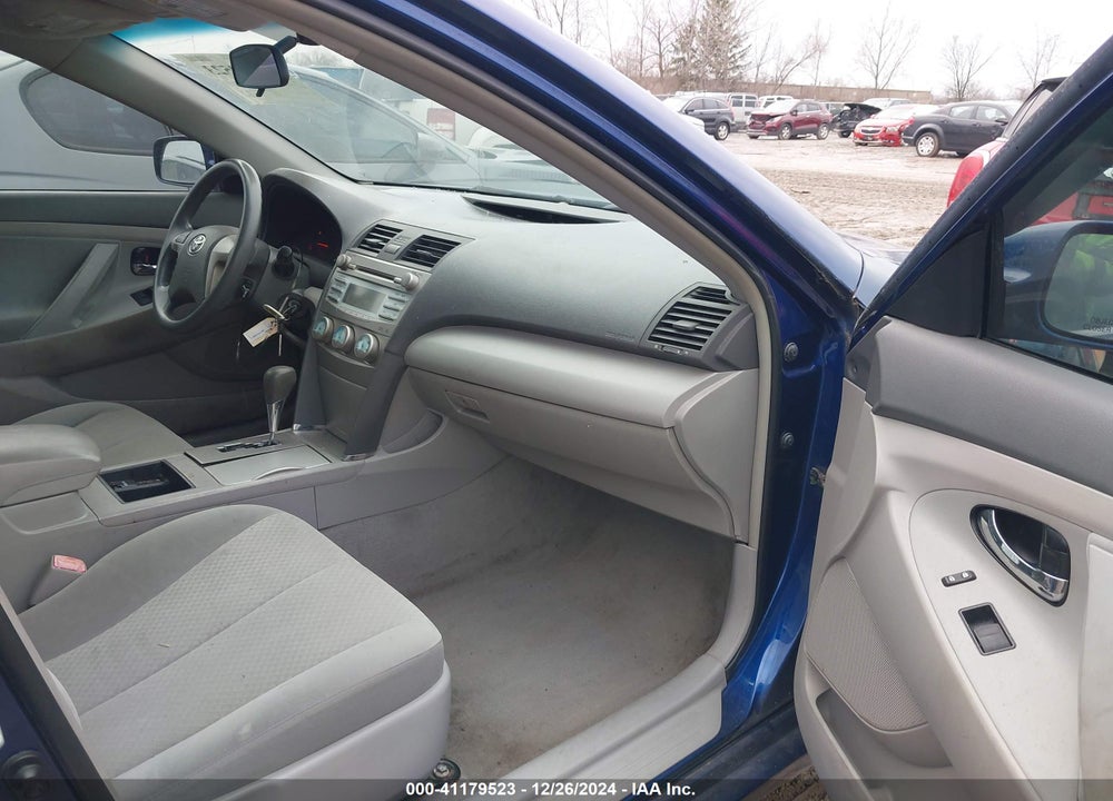 2009 TOYOTA CAMRY LE VIN: 4T4BE46K39R082002