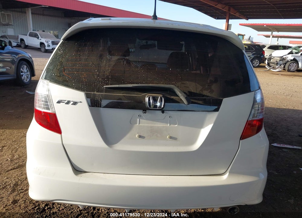 2010 HONDA FIT SPORT VIN: JHMGE8H4XAC027954