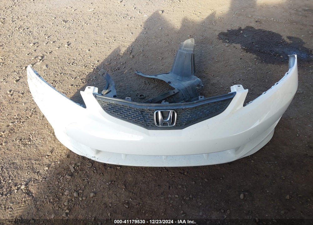 2010 HONDA FIT SPORT VIN: JHMGE8H4XAC027954