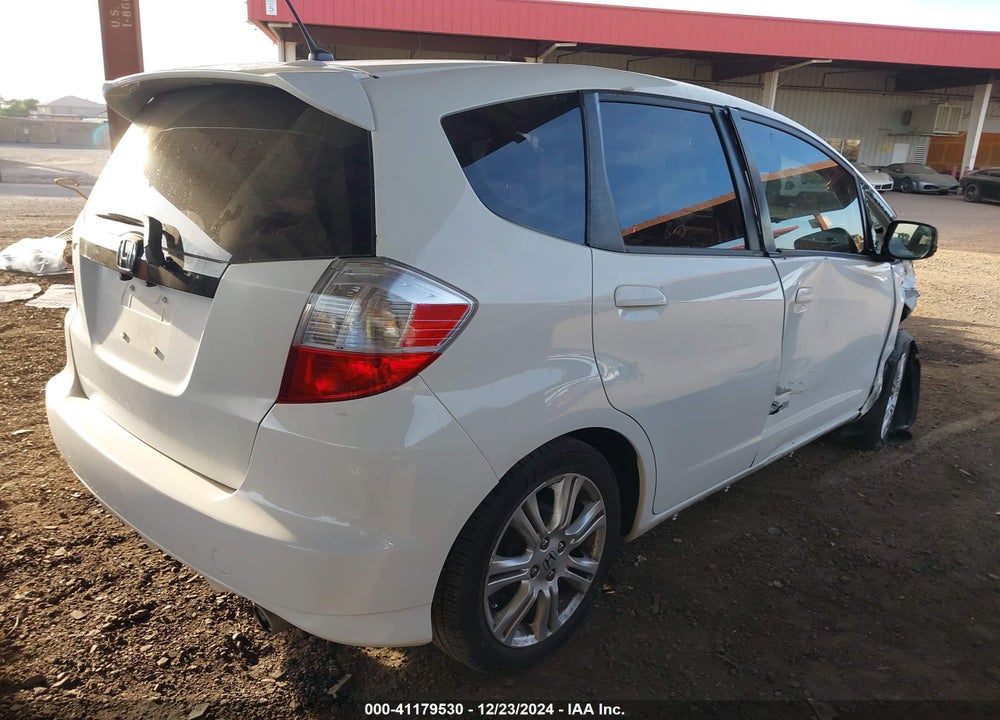 2010 HONDA FIT SPORT VIN: JHMGE8H4XAC027954