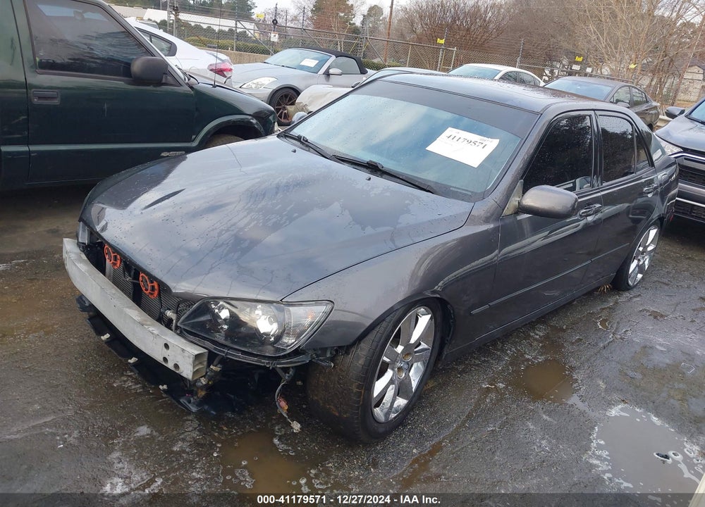 2002 LEXUS IS 300 BASE W/5-SPEED MANUAL VIN: JTHBD192820062867