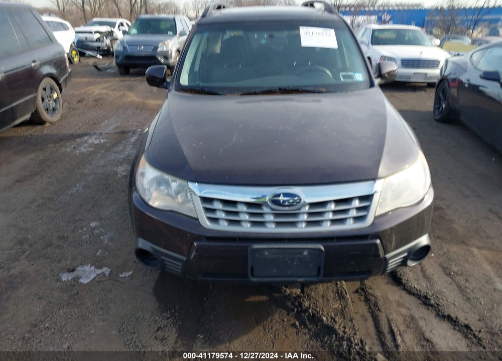 2013 SUBARU FORESTER 2.5X PREMIUM VIN: JF2SHADC0DH415016