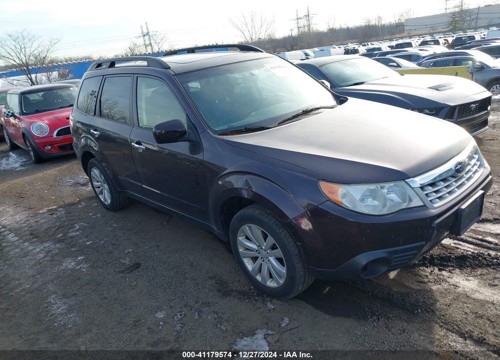 2013 SUBARU FORESTER 2.5X PREMIUM VIN: JF2SHADC0DH415016