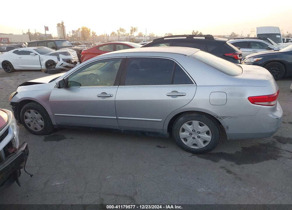 2004 HONDA ACCORD 2.4 LX VIN: JHMCM563X4C002499