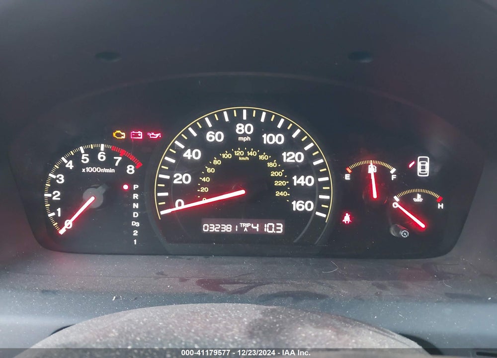 2004 HONDA ACCORD 2.4 LX VIN: JHMCM563X4C002499