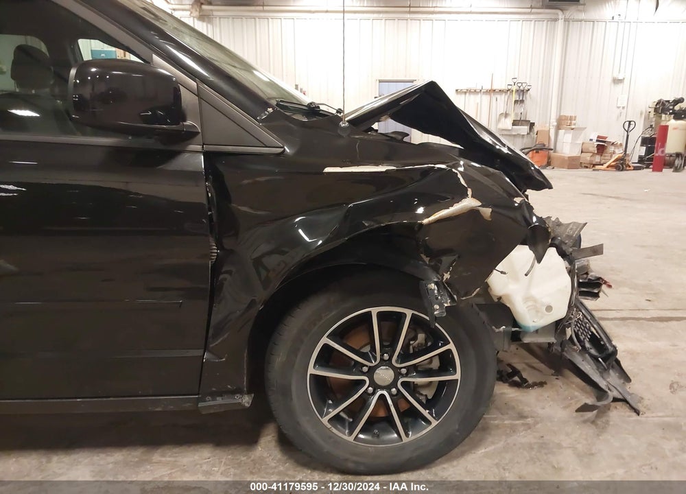 2015 DODGE GRAND CARAVAN SXT VIN: 2C4RDGCG1FR523992